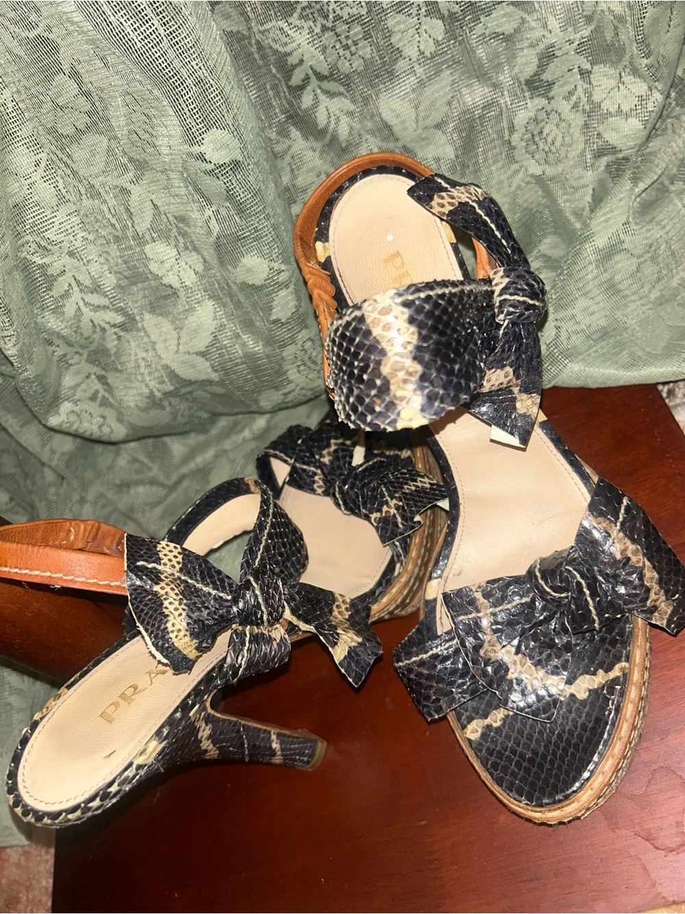 Prada Python Leather Snakeskin Platform Heels in Brown and Black size 40 - Picture 9 of 9